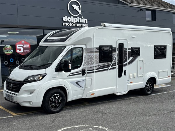 Swift Champagne 674